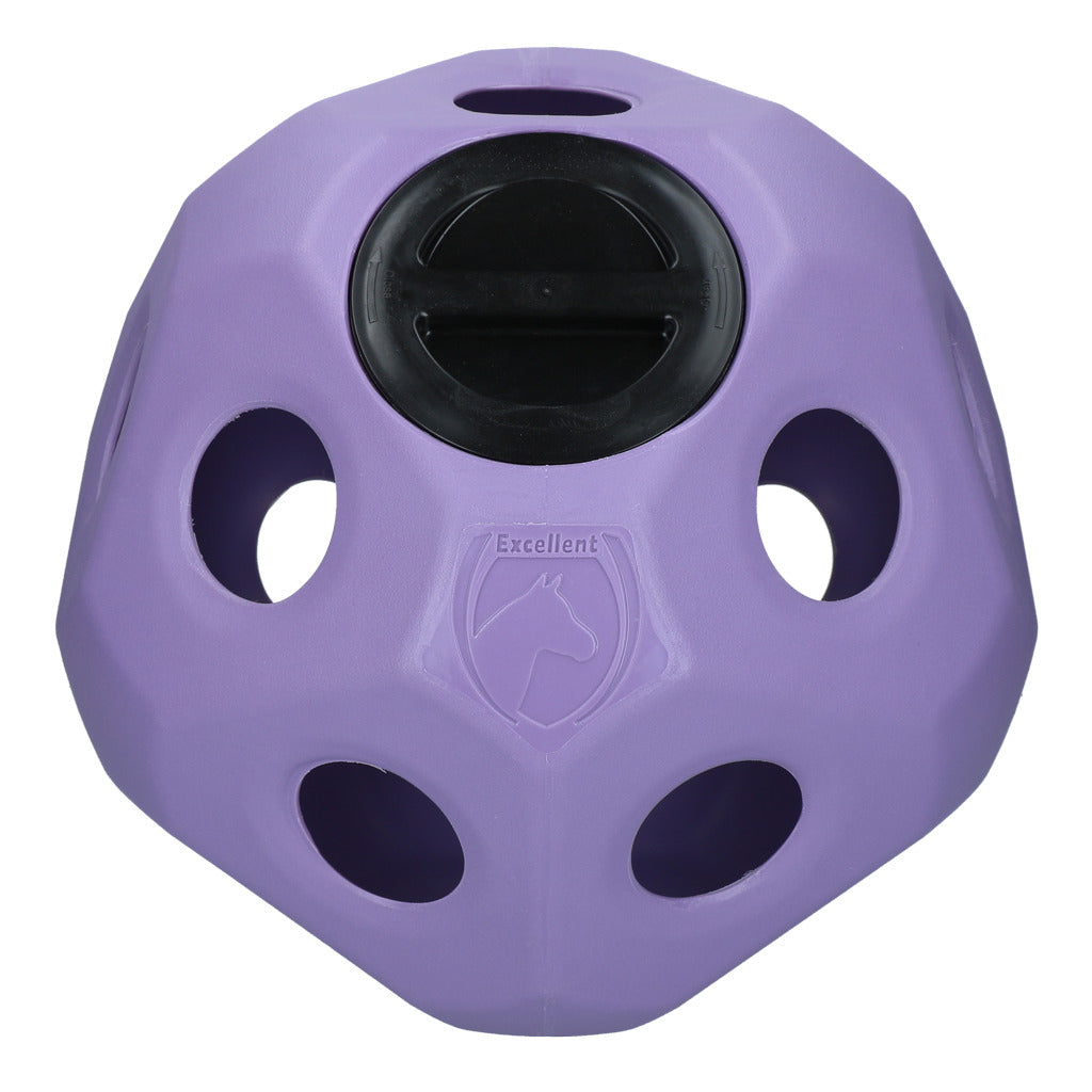 Excellent Horse Feed & Play Ball